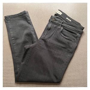 Calvin Klein ladies ankle skinny jeans in grey. Size 8. Brand new without tags.